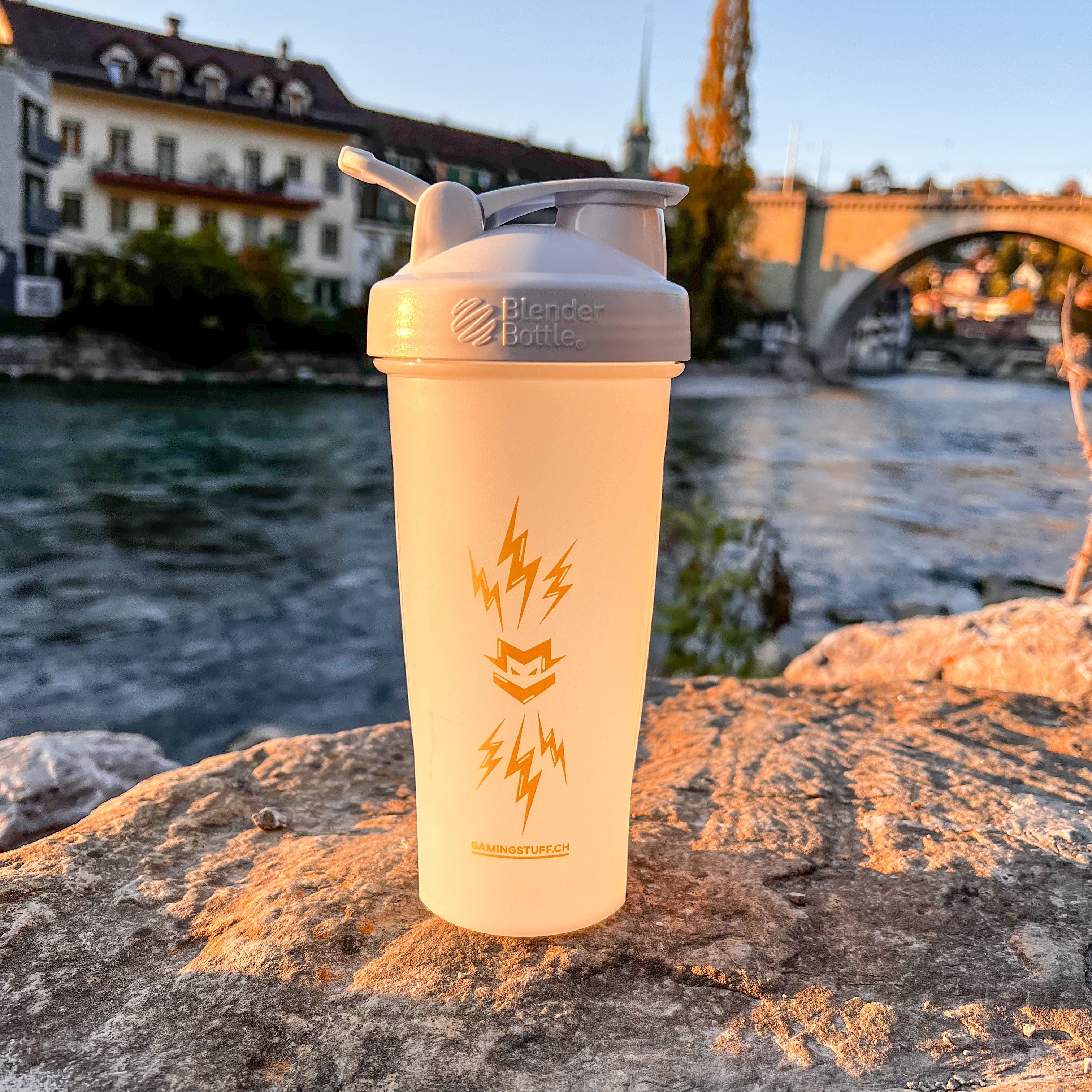 GAMINGSTUFF V2 Blender Bottle Shaker - 820ml - Gamingstuff.ch